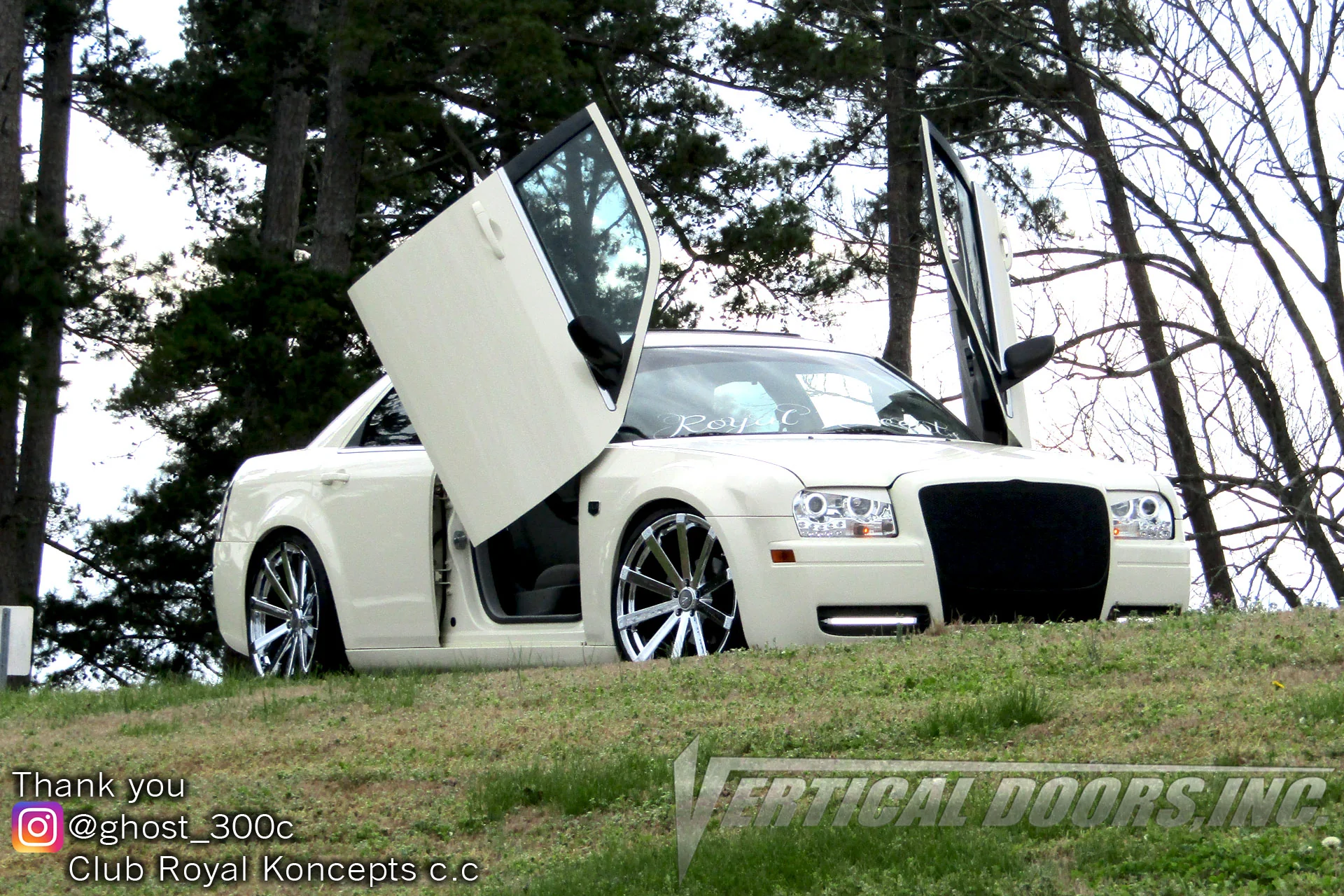 Vertical Doors Front Lambo Door Conversion 05-10 Chrysler 300